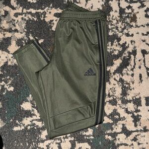 Aeroready Adidas Jogger pants Men’s LG